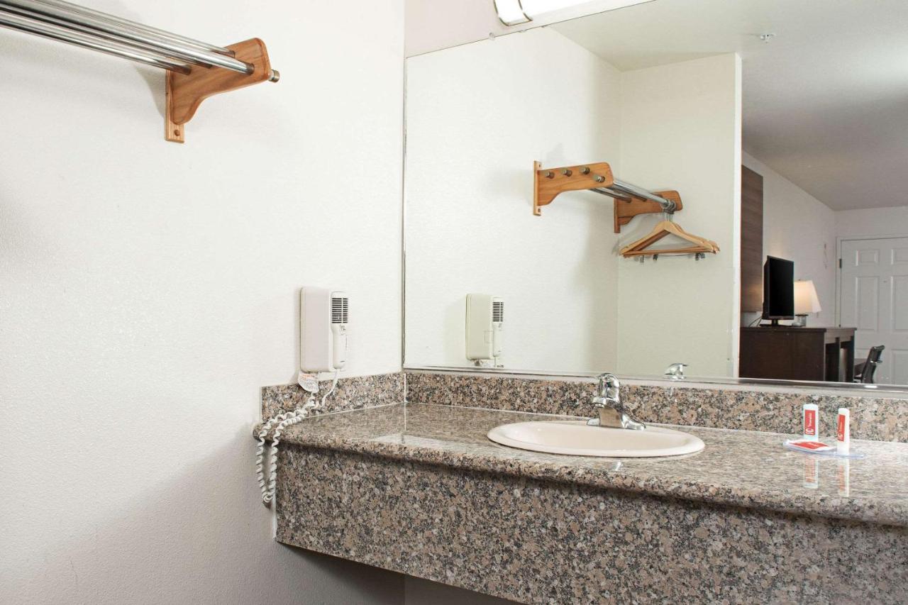 Executive Inn Westley,Ca エクステリア 写真